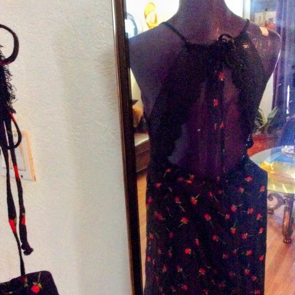 Sundress black with rose print M - Picture 3 of 6